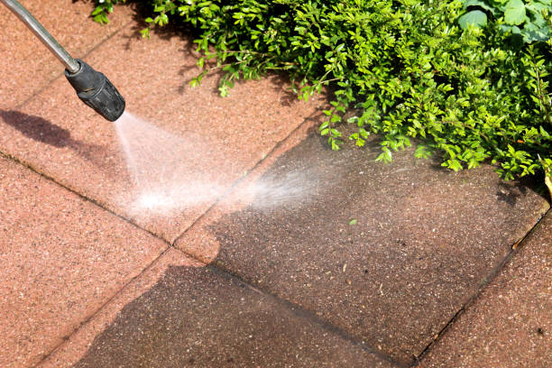 Best Sidewalk Pressure Washing  in East Liverpool, OH